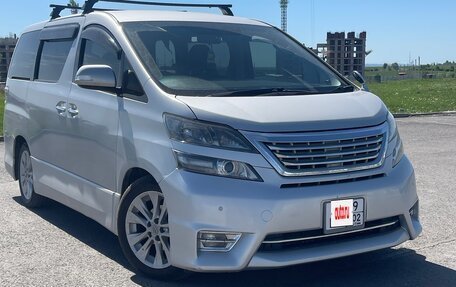 Toyota Vellfire I, 2012 год, 2 250 000 рублей, 2 фотография