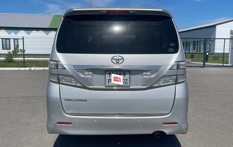 Toyota Vellfire I, 2012 год, 2 250 000 рублей, 5 фотография