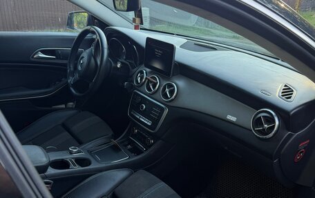 Mercedes-Benz CLA, 2018 год, 1 590 000 рублей, 6 фотография