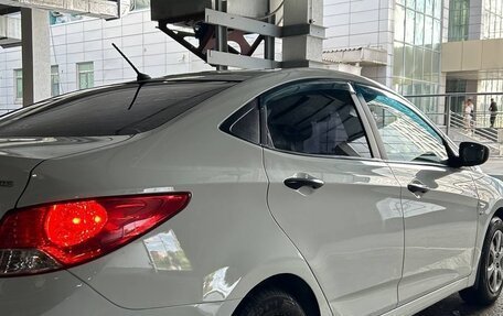 Hyundai Solaris II рестайлинг, 2014 год, 855 000 рублей, 4 фотография