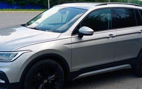 Volkswagen Tiguan II, 2020 год, 2 495 000 рублей, 9 фотография