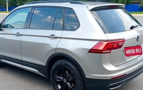 Volkswagen Tiguan II, 2020 год, 2 495 000 рублей, 7 фотография