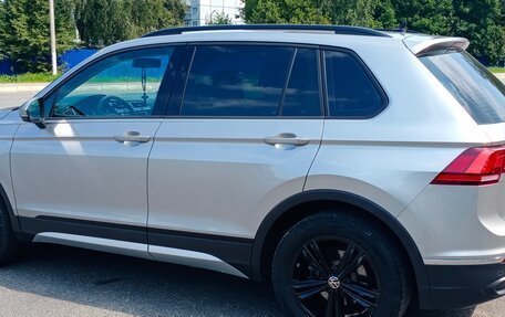Volkswagen Tiguan II, 2020 год, 2 495 000 рублей, 18 фотография