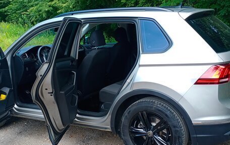 Volkswagen Tiguan II, 2020 год, 2 495 000 рублей, 21 фотография