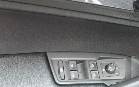 Volkswagen Tiguan II, 2020 год, 2 495 000 рублей, 22 фотография
