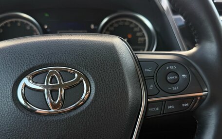 Toyota Camry, 2019 год, 2 570 000 рублей, 18 фотография