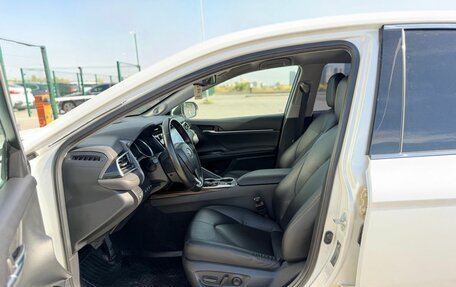 Toyota Camry, 2019 год, 2 570 000 рублей, 24 фотография