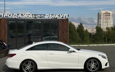 Mercedes-Benz E-Класс, 2014 год, 1 800 000 рублей, 3 фотография