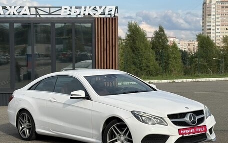Mercedes-Benz E-Класс, 2014 год, 1 800 000 рублей, 2 фотография