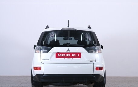 Mitsubishi Outlander III рестайлинг 3, 2012 год, 1 559 000 рублей, 6 фотография