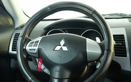 Mitsubishi Outlander III рестайлинг 3, 2012 год, 1 559 000 рублей, 13 фотография