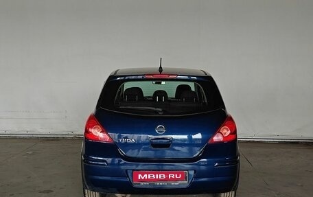 Nissan Tiida, 2010 год, 850 000 рублей, 5 фотография