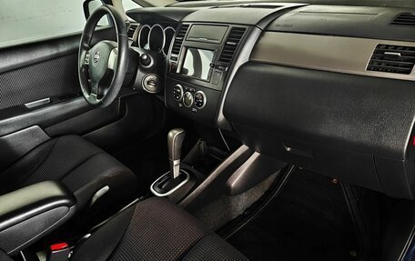 Nissan Tiida, 2010 год, 850 000 рублей, 9 фотография