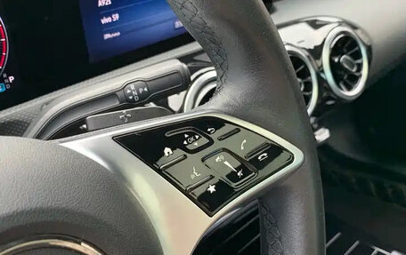 Mercedes-Benz A-Класс, 2023 год, 1 542 000 рублей, 15 фотография