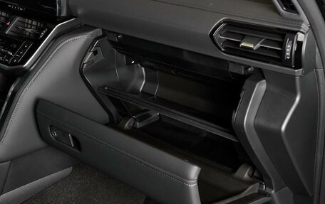 Toyota Land Cruiser, 2026 год, 14 700 000 рублей, 32 фотография