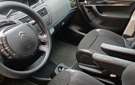 Citroen C4 Picasso II рестайлинг, 2011 год, 470 000 рублей, 17 фотография