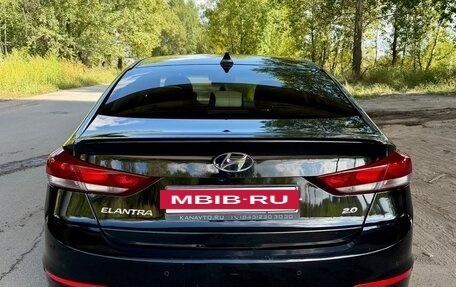 Hyundai Elantra VI рестайлинг, 2018 год, 1 600 000 рублей, 6 фотография