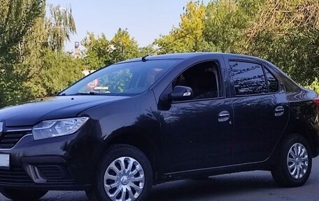 Renault Logan II, 2015 год, 500 000 рублей, 2 фотография