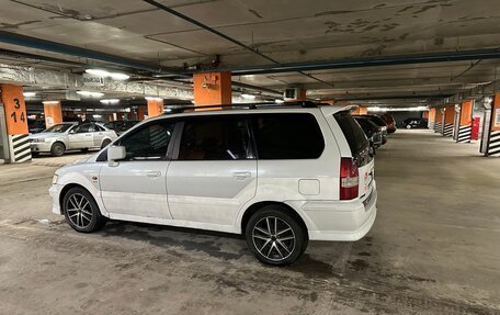 Mitsubishi Chariot III, 1997 год, 255 000 рублей, 2 фотография