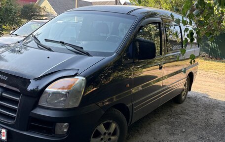 Hyundai Starex I рестайлинг, 2007 год, 620 000 рублей, 2 фотография