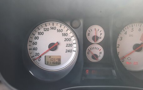 Mitsubishi Outlander III рестайлинг 3, 2006 год, 450 000 рублей, 11 фотография