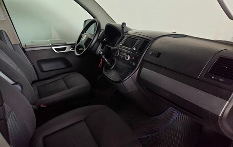 Volkswagen Multivan T5, 2003 год, 850 000 рублей, 9 фотография