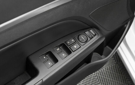 Hyundai Avante, 2019 год, 1 830 000 рублей, 17 фотография