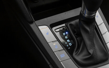 Hyundai Avante, 2019 год, 1 830 000 рублей, 19 фотография