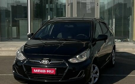 Hyundai Solaris II рестайлинг, 2013 год, 690 000 рублей, 4 фотография