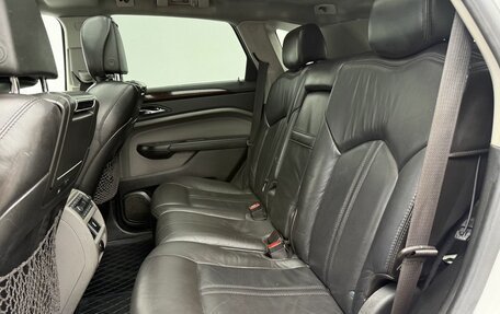 Cadillac SRX II рестайлинг, 2010 год, 1 100 000 рублей, 11 фотография
