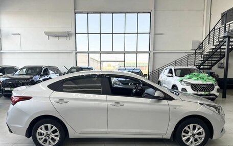 Hyundai Solaris II рестайлинг, 2017 год, 1 249 000 рублей, 8 фотография