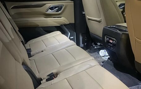 Chevrolet Tahoe IV, 2022 год, 7 950 000 рублей, 8 фотография