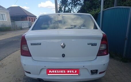Renault Logan I, 2013 год, 350 000 рублей, 2 фотография