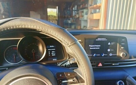 Hyundai Elantra, 2022 год, 2 200 000 рублей, 11 фотография
