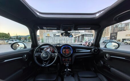 MINI Hatch, 2016 год, 1 850 000 рублей, 10 фотография