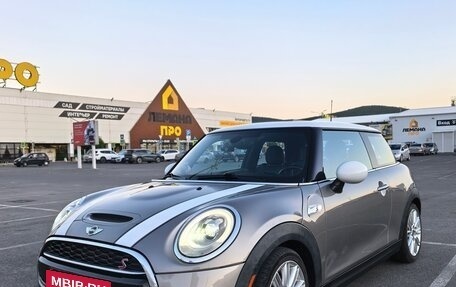 MINI Hatch, 2016 год, 1 850 000 рублей, 11 фотография