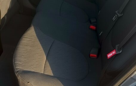 Hyundai Solaris II рестайлинг, 2011 год, 730 000 рублей, 7 фотография