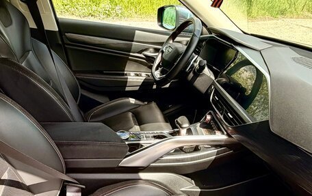 Geely Tugella FY11, 2021 год, 2 250 000 рублей, 4 фотография