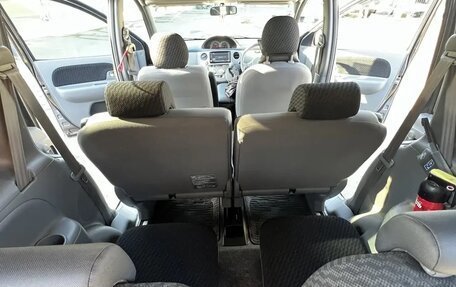 Toyota Sienta I, 2009 год, 1 100 000 рублей, 7 фотография