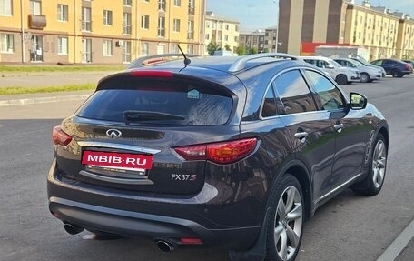 Infiniti FX II, 2010 год, 1 400 000 рублей, 2 фотография