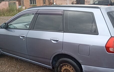 Nissan Wingroad III, 2002 год, 350 000 рублей, 3 фотография