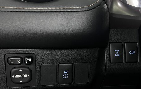 Toyota RAV4, 2013 год, 1 950 000 рублей, 18 фотография