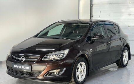 Opel Astra J, 2013 год, 829 000 рублей, 3 фотография