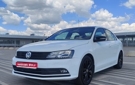 Volkswagen Jetta VI, 2017 год, 2 000 000 рублей, 1 фотография