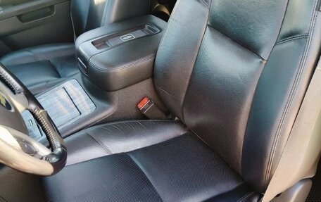 Chevrolet Tahoe III, 2013 год, 1 900 000 рублей, 4 фотография