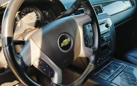Chevrolet Tahoe III, 2013 год, 1 900 000 рублей, 9 фотография