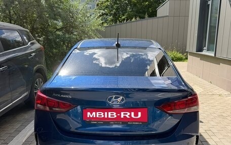 Hyundai Solaris II рестайлинг, 2021 год, 1 400 000 рублей, 4 фотография