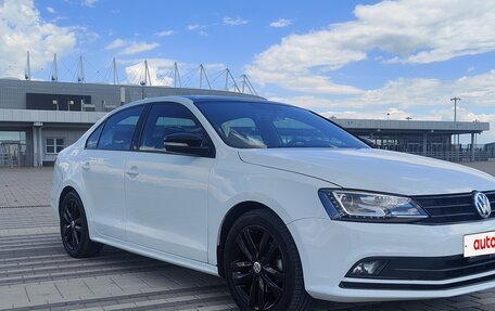 Volkswagen Jetta VI, 2017 год, 2 000 000 рублей, 17 фотография