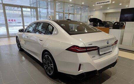 BMW 5 серия, 2025 год, 8 300 000 рублей, 6 фотография