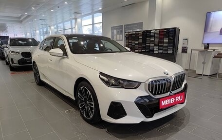 BMW 5 серия, 2025 год, 8 300 000 рублей, 3 фотография